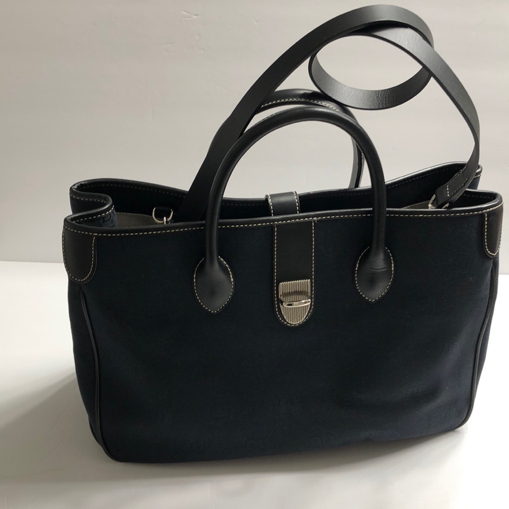 Dooney & Bourke X-Large Signature Monogram Tote